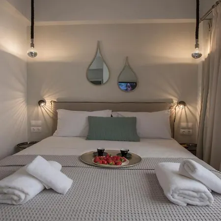 Apartment Ermou Stylish By Ghh Athen